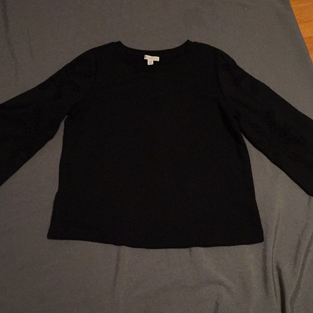 Elaine Rose black top